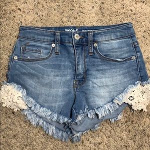 Jean Shorts with Lace!!